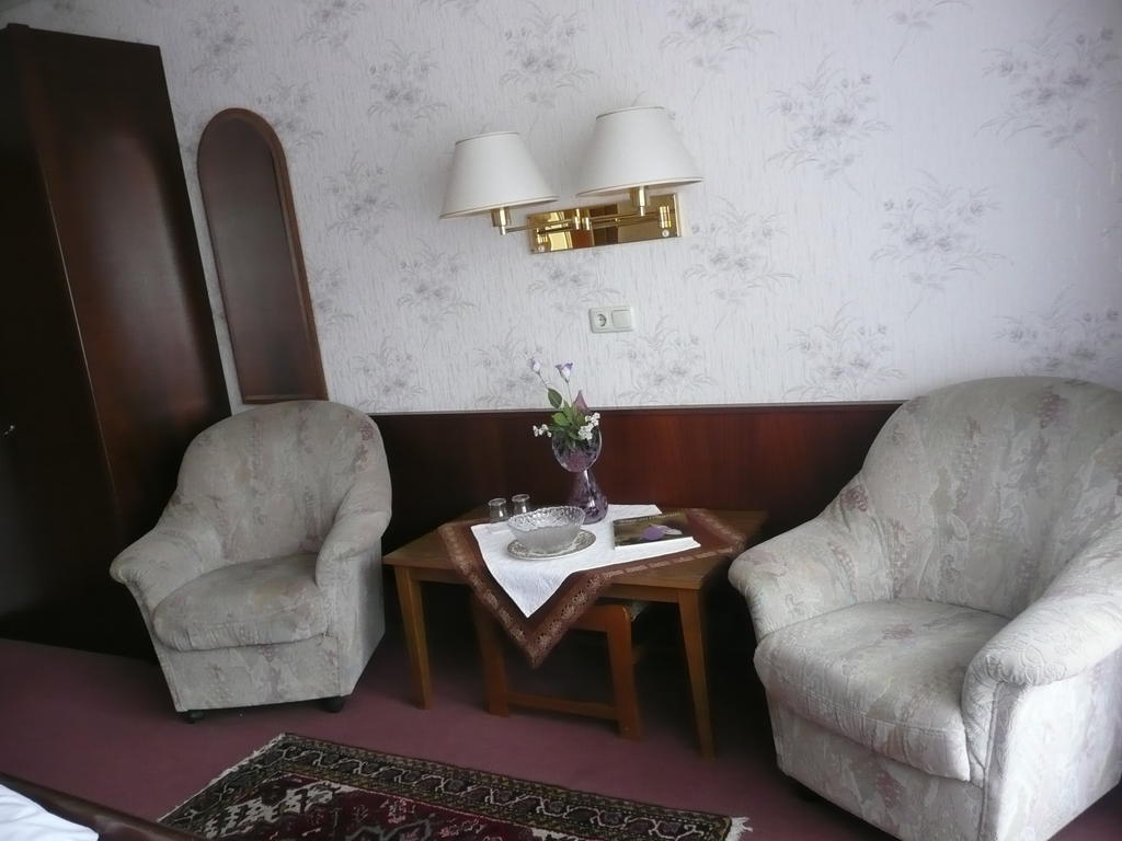Hotel Olympia Bad Orb Bilik gambar